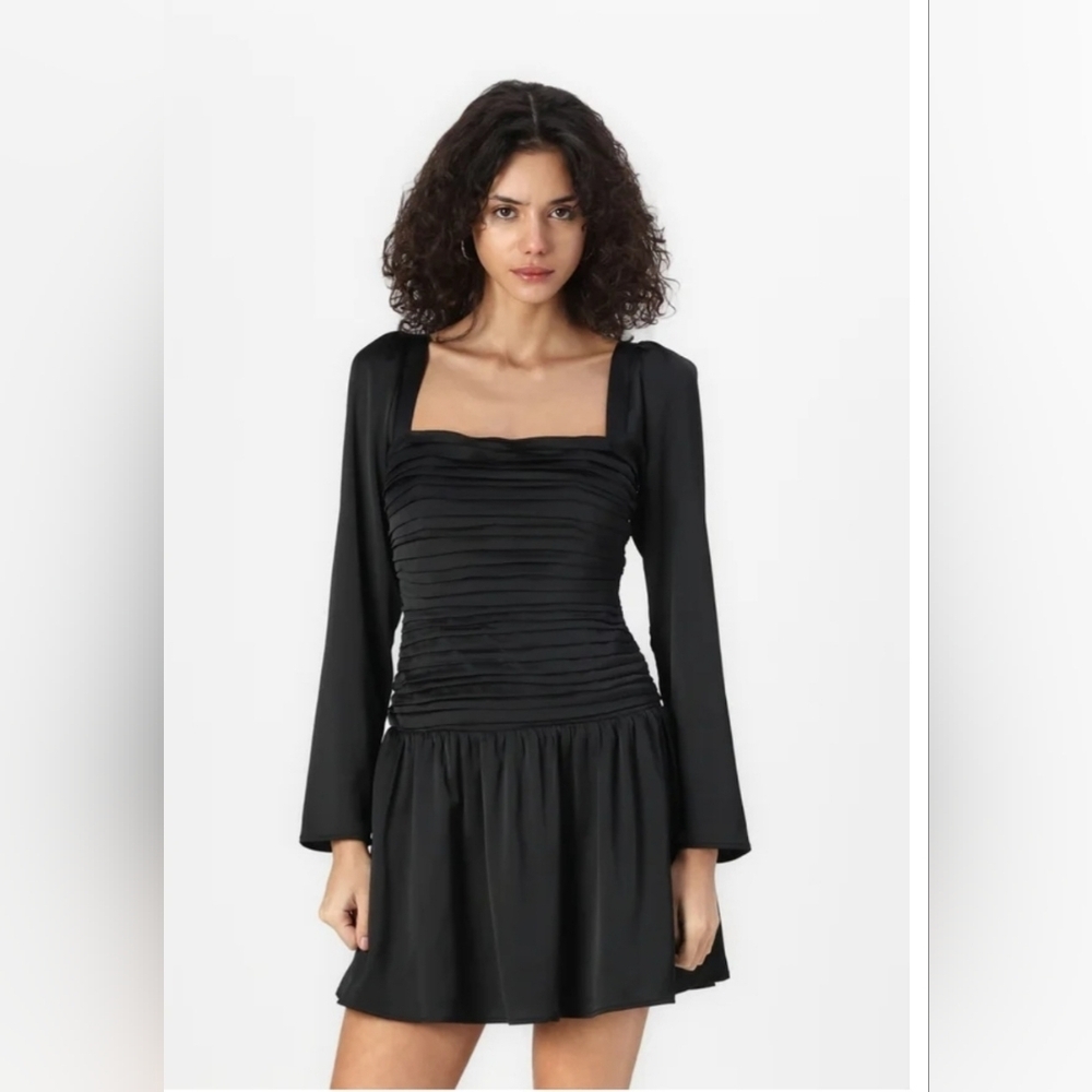 Abercrombie & Fitch Black Long Sleeve Dress, Sz Medium Tall. NWOT. Satin